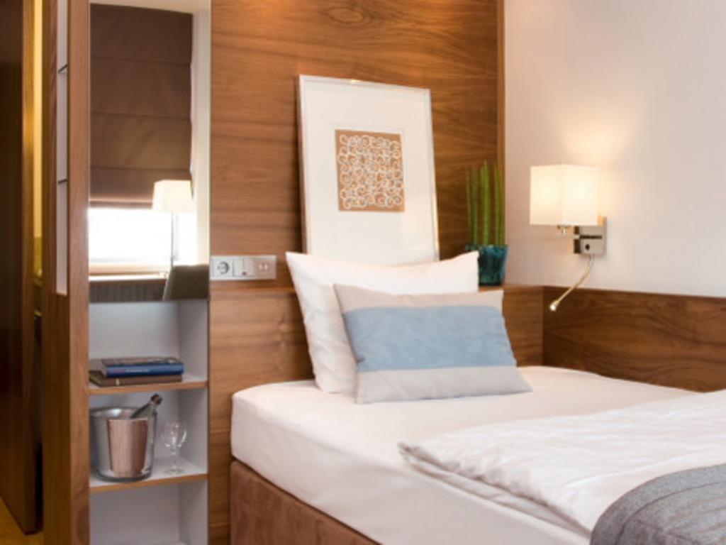Golden Tulip Berlin Hotel Hamburg Habitación foto