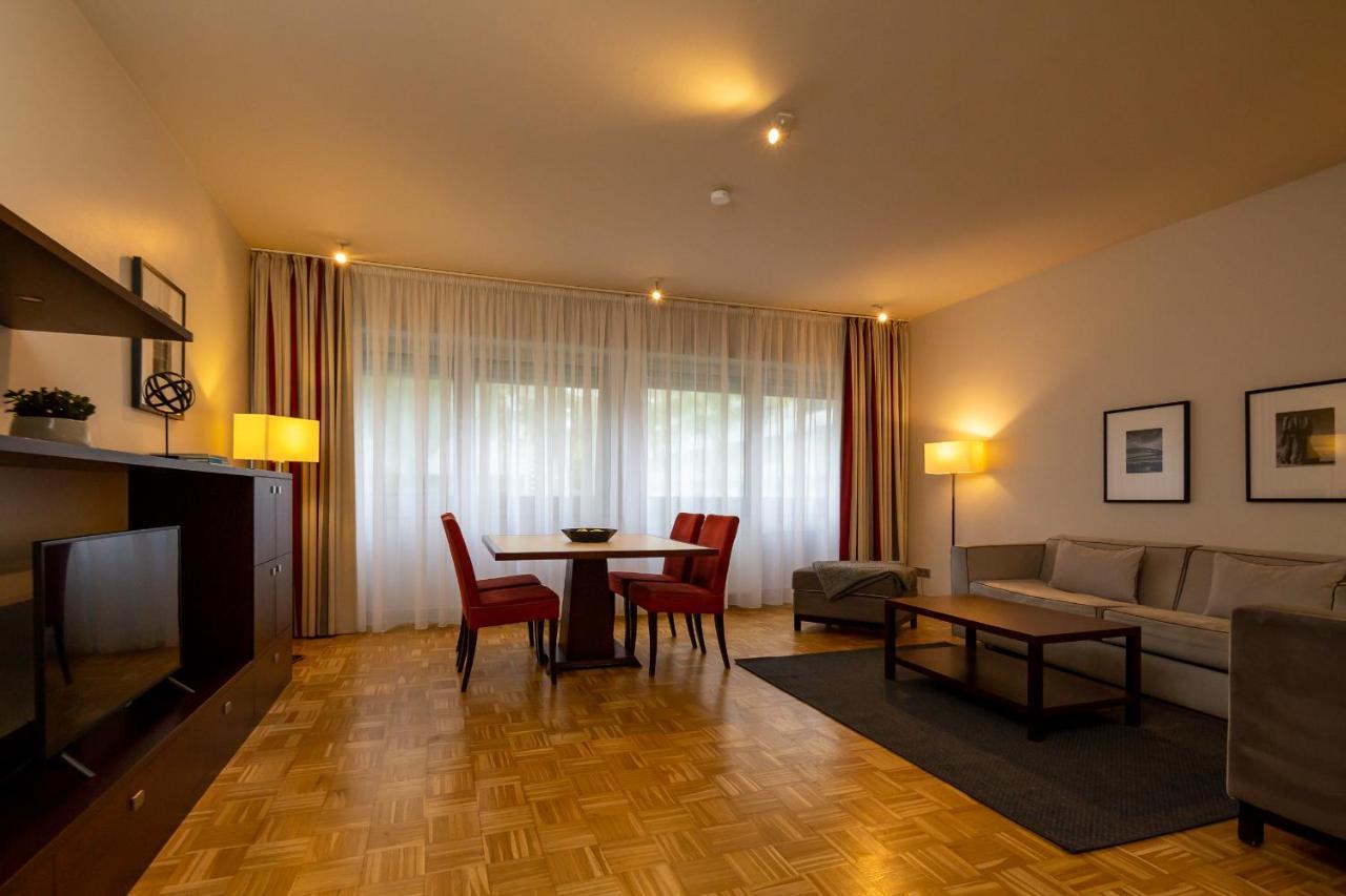 Golden Tulip Berlin Hotel Hamburg Exterior foto